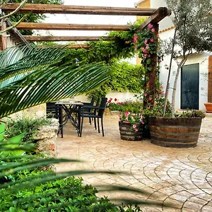 baglio-reale-apartments.sicilyhotelsitaly.net/